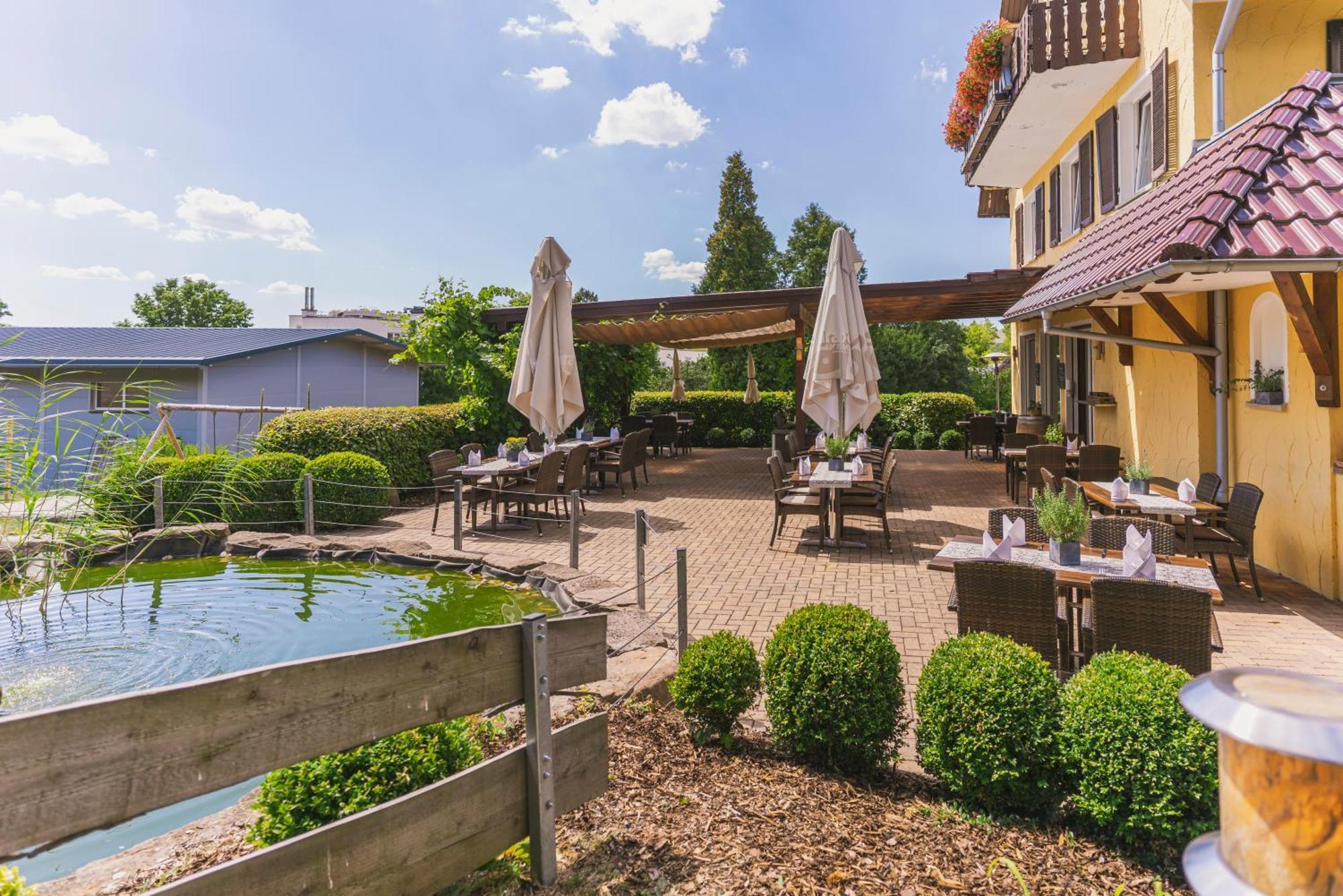 Hotel - Restaurant Sonneneck Dornstetten Екстер'єр фото